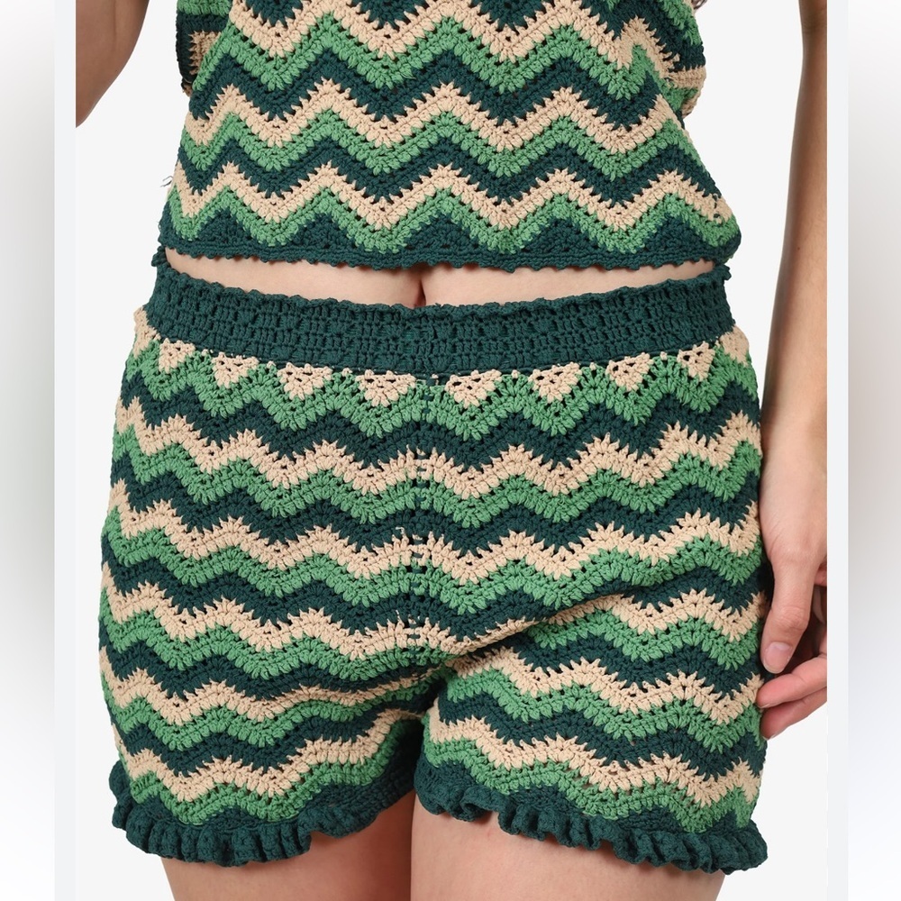 Sandro green Mario striped crochet knit shorts size 40 EUC